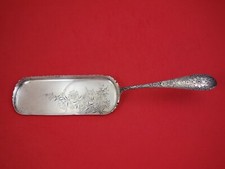 Antique Engraved by J E Caldwell Sterling Silver Crumber Bright-Cut 13 1/4