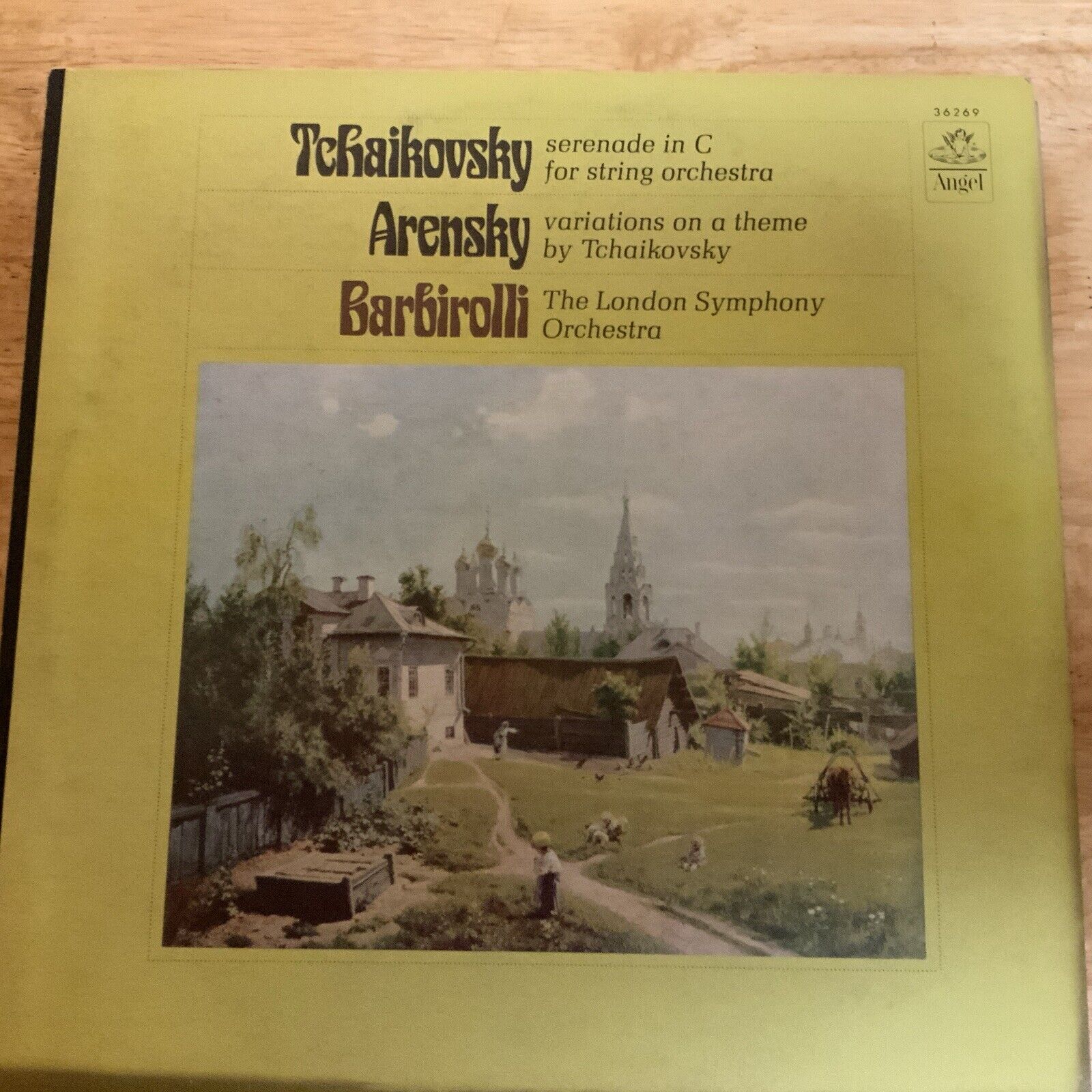 Serenade in C / Variations on a Theme by Tchaikovsky kl [Vinyl LP] [Vinyl] The L