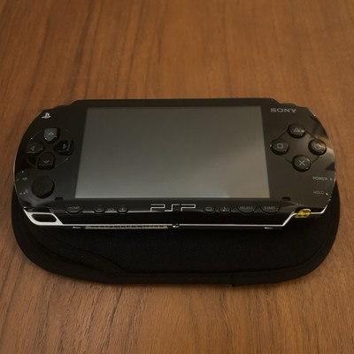 SONY PlayStationPortable PSP-1000 ブラック Sony PSP 1000 Playstation Portable Core System, Black (Renewed