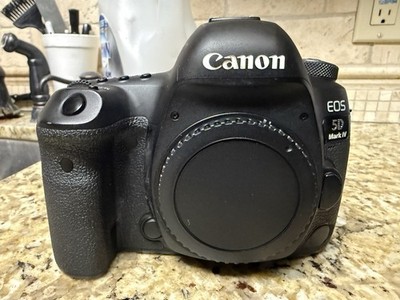 Canon EOS 5D MARK IV 30.4 MP Digital SLR Camera - Black (Body Only) READ DESCR..