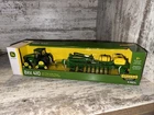 1/64 John Deere 8RX 410 Tractor & 24 Row 1775NT Corn Planter With Tracks Diecast