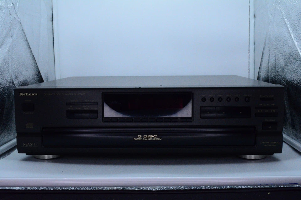 Technics SL-PD887 5 Disc Rotary CD Changer Player with Remote Bundle TESTED - Image 4 of 4