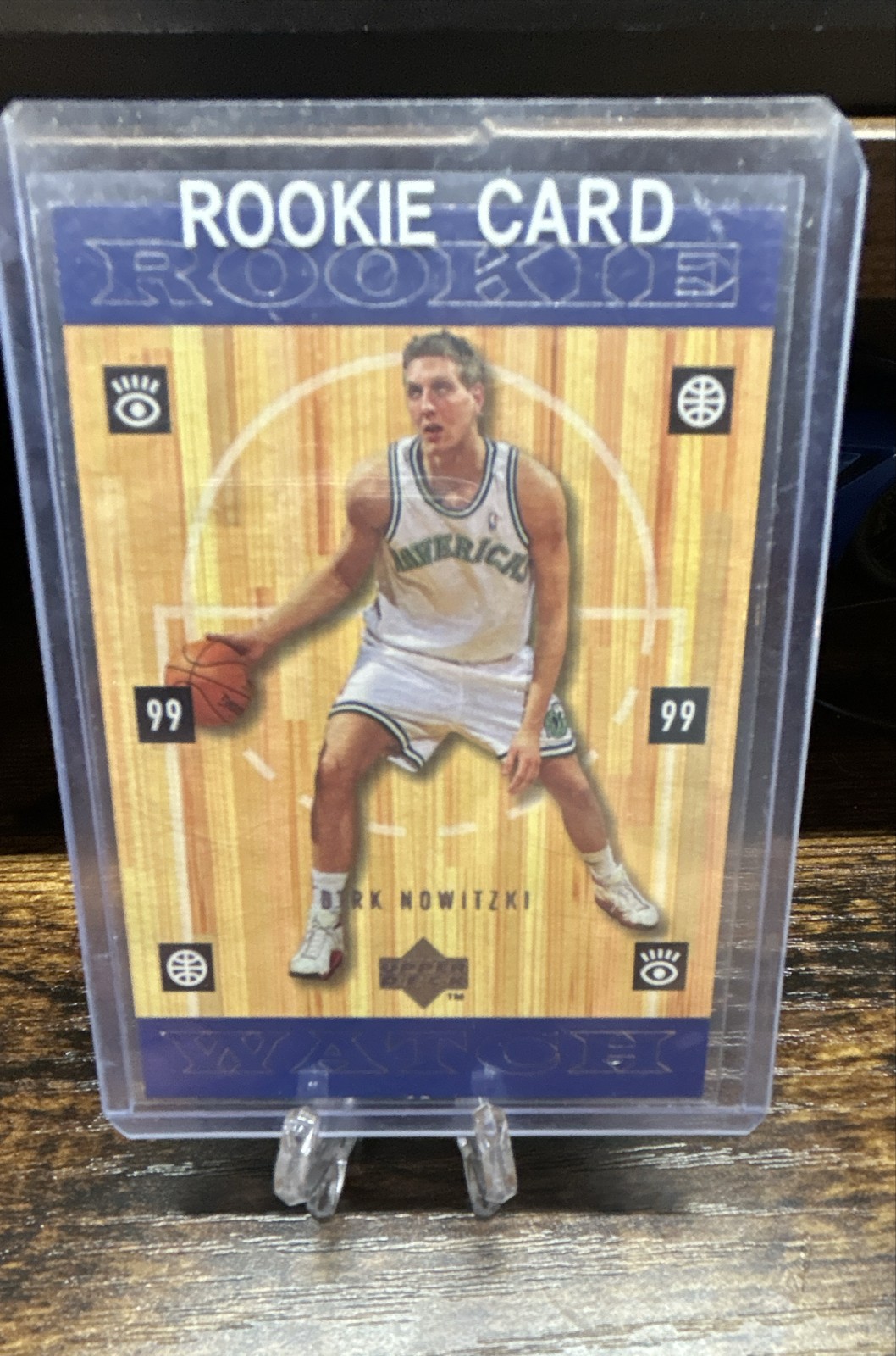 1998-99 Upper Deck - Rookie Dirk Nowitzki #320 (RC)