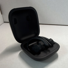 Beats by Dre Powerbeats Pro Black Wireless Earbuds WITH CHARGING CASE AND CABLE