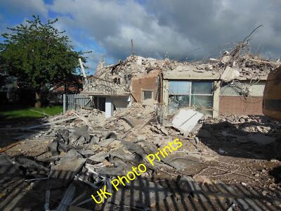 Photo 6x4 The former Clough Road Fire Station Kingston upon Hull  c2015