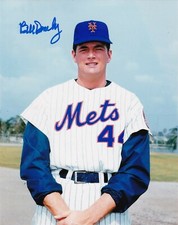 BILL DENEHY  NEW YORK METS  ACTION SIGNED 8x10