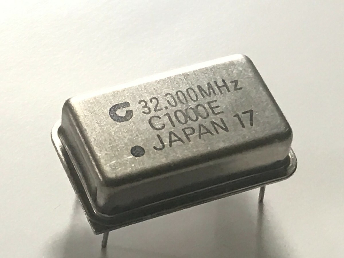 XTAL CRYSTAL OSCILLATOR 4 PIN 14 PIN DIL SIZE OLD STYLE ALL