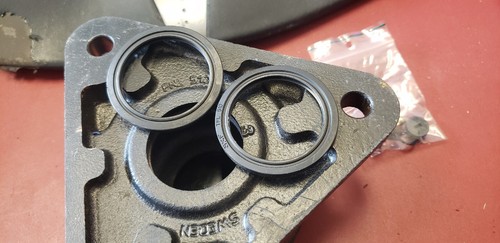 NEW OEM GENUINE FNL510B SKF Housing ( F2-2A) - Picture 2 of 7