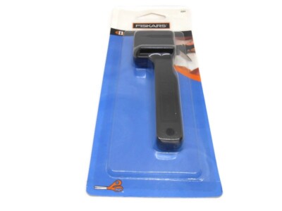 Fiskars 6304 Two Stage Knife Sharpener