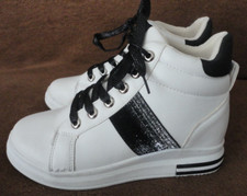  NEU Damenschuhe Damen Schuhe Sportschuhe Mädchen Gr.38 Weiß Schwarz