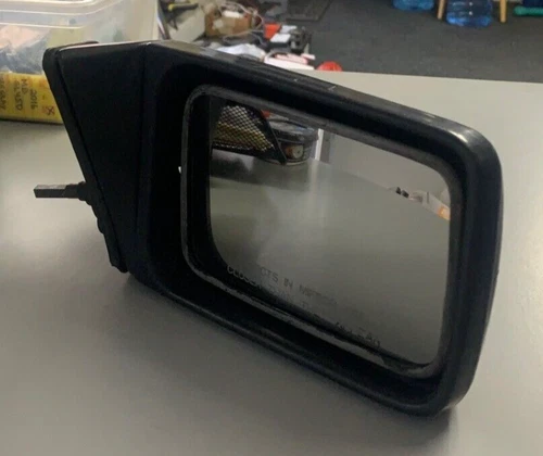 1984-1985 HONDA ACCORD 4 DOOR SEDAN RIGHT PASSENGER SIDE VIEW MIRROR