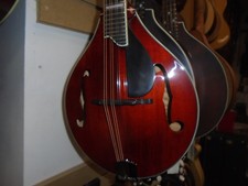 Eastman MD605 Mandolin w/hard case