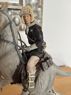 Star Wars Statue: Han Solo on TaunTaun Gentle Giant