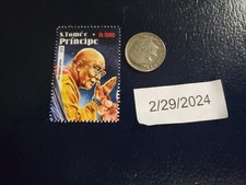 14th Dalai Lama 2016 S. Tome E Principe Stamp (b)