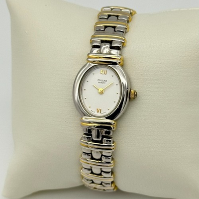 #ad Vintage Women#x27;s PULSAR Two Tone Oval Quartz Bracelet Watch 18mm Runs V700 X077 $21.99