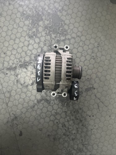 BMW E87 E90 E91 BOSCH Lichtmaschine Generator 0121715017  (1398)