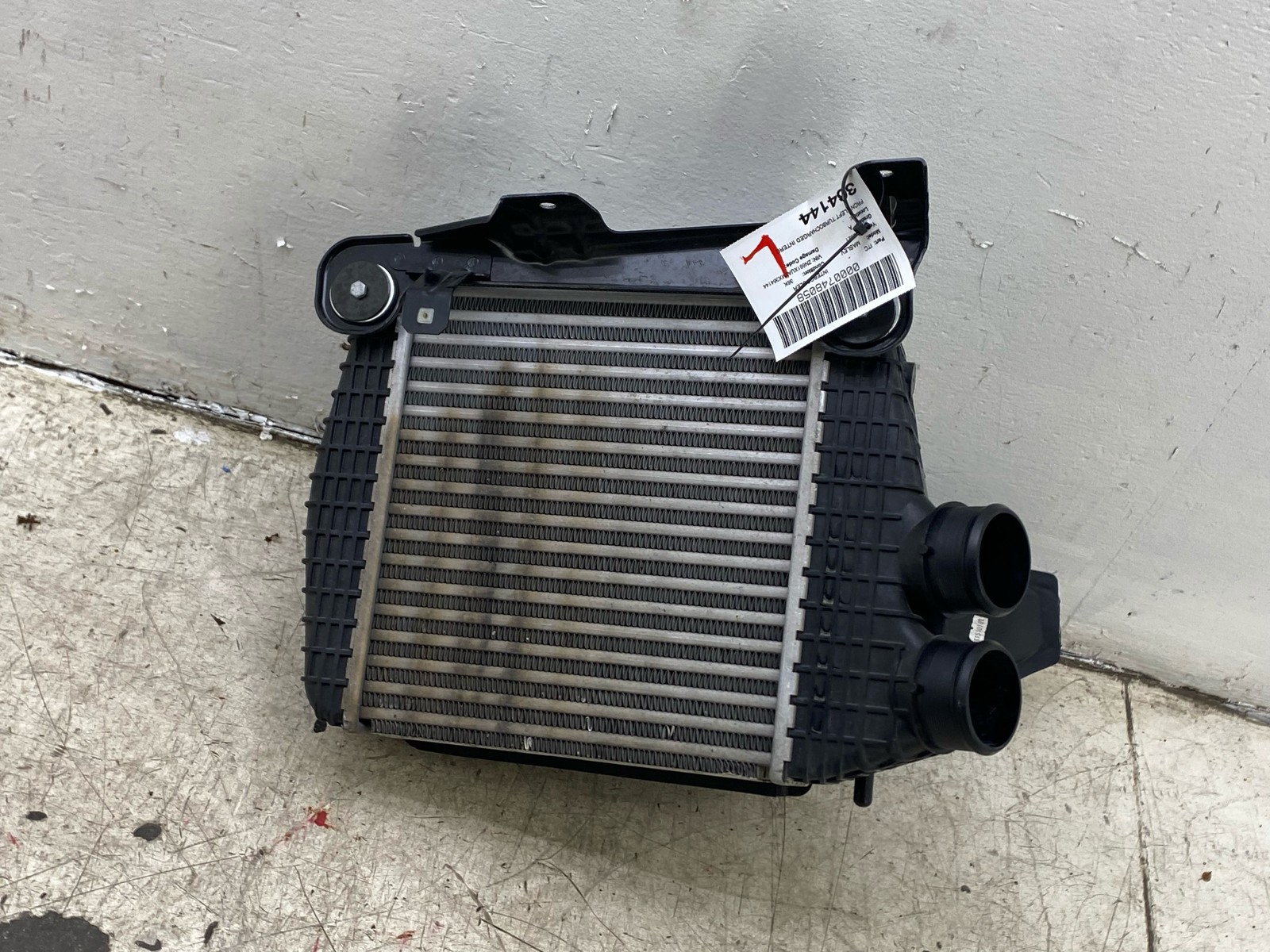 2016-2023 MASERATI LEVANTE OEM FRONT LEFT TURBOCHARGED INTERCOOLER 670109550