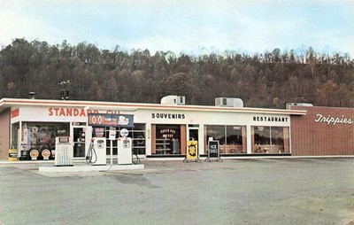 Chillicothe Ohio Trippies Standard Oil Gas Station Souvenir Shop Vtg Postcard J7
