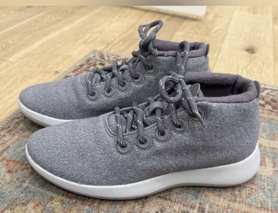 EUC women s Allbirds Gray Mid Wool Runner size 9 Minimal Wear!
