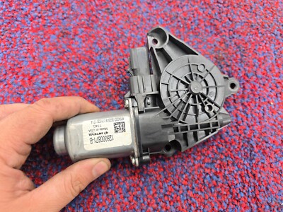 CHRYSLER 300 S 11-23 OEM FRONT RIGHT PASSENGER DOOR POWER WINDOW MOTOR MODULE
