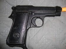 Lytle Novelty Co. WWII Italian Beretta toy pistol gun cast aluminum replica