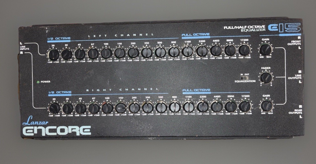 Lanzar  E15 Encore Full/Half Octave Equalizer Rare  Conditio