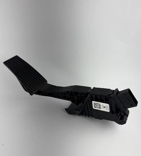 Genuine Mopar Accelerator Pedal 68267286AB