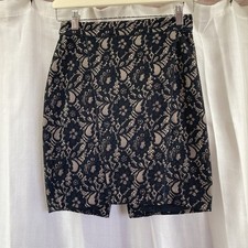 Express Cream Black Lace Overlay Skirt Women s Mini Size 00 Club Date Night