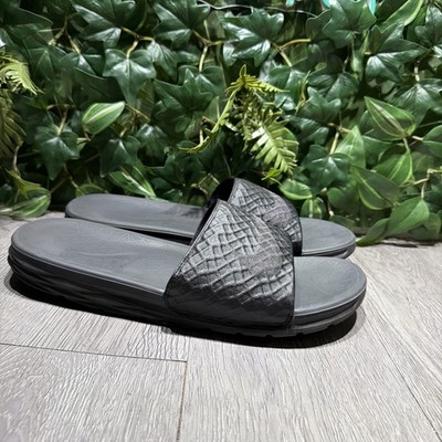 Nike Benassi Solarsoft Sandals Slides Size 12 Black Slippers On 705474-091