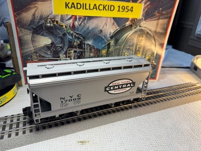   LIONEL -STANDARD O - NY CENTRAL COVERED HOPPER #17009  L2142