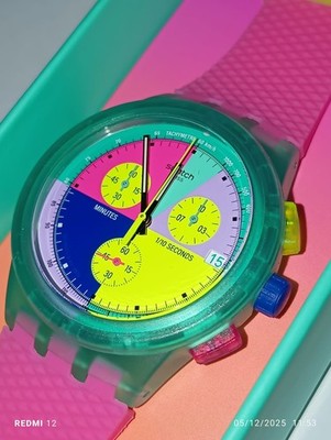 SWATCH CHRONO 2024 NEON FLASH ARROW SUSG408 NEW PERFECT WORKING