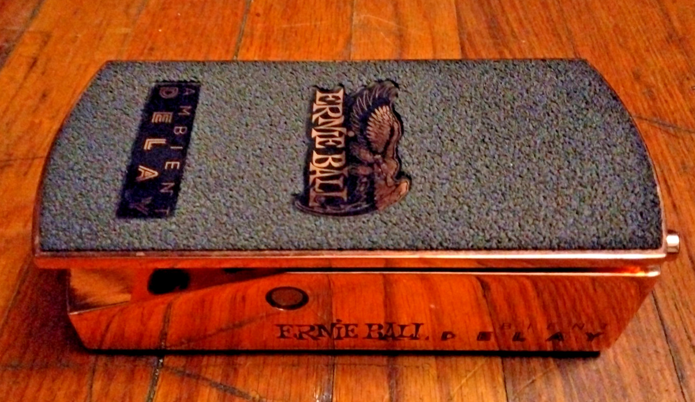 Ernie Ball Ambient Delay Pedal with Reverb Foot Expression Pedal P0-6184