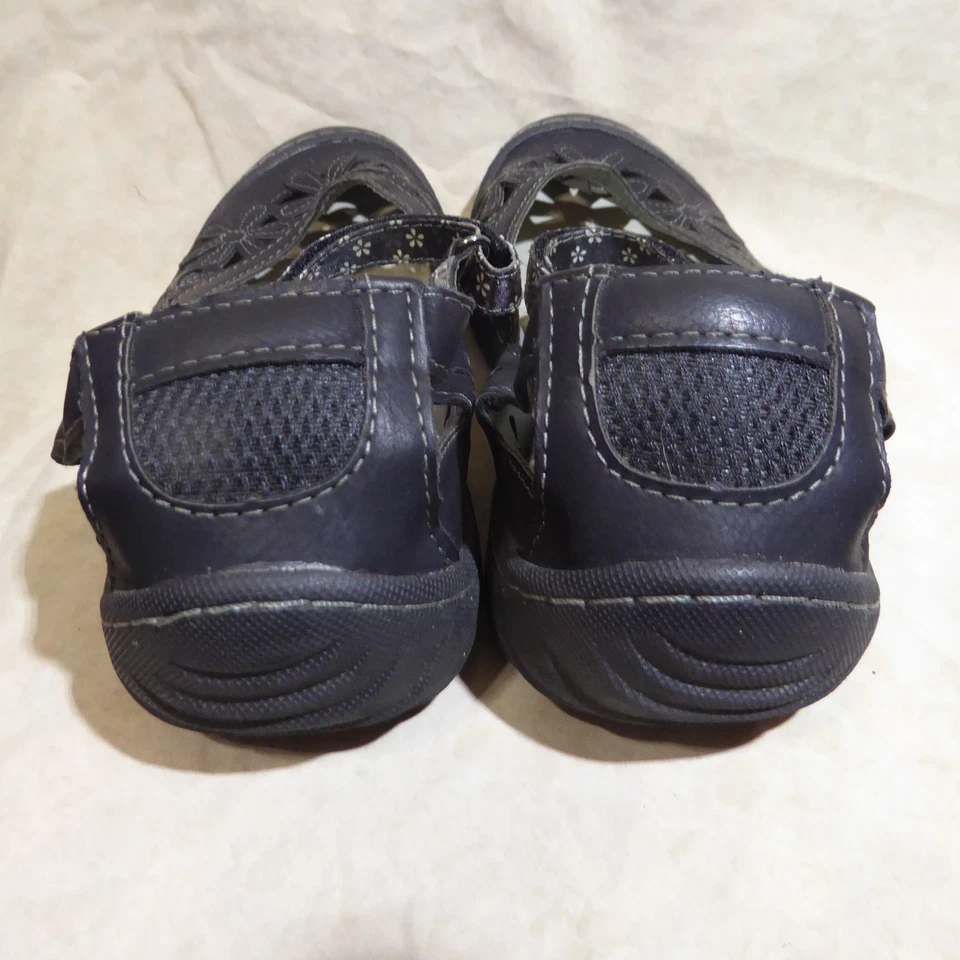 🩰 Sandalias deportivas JBU con tiras talla 10 M cuero sintético negro; detalles cosidos Foto 3 de 4