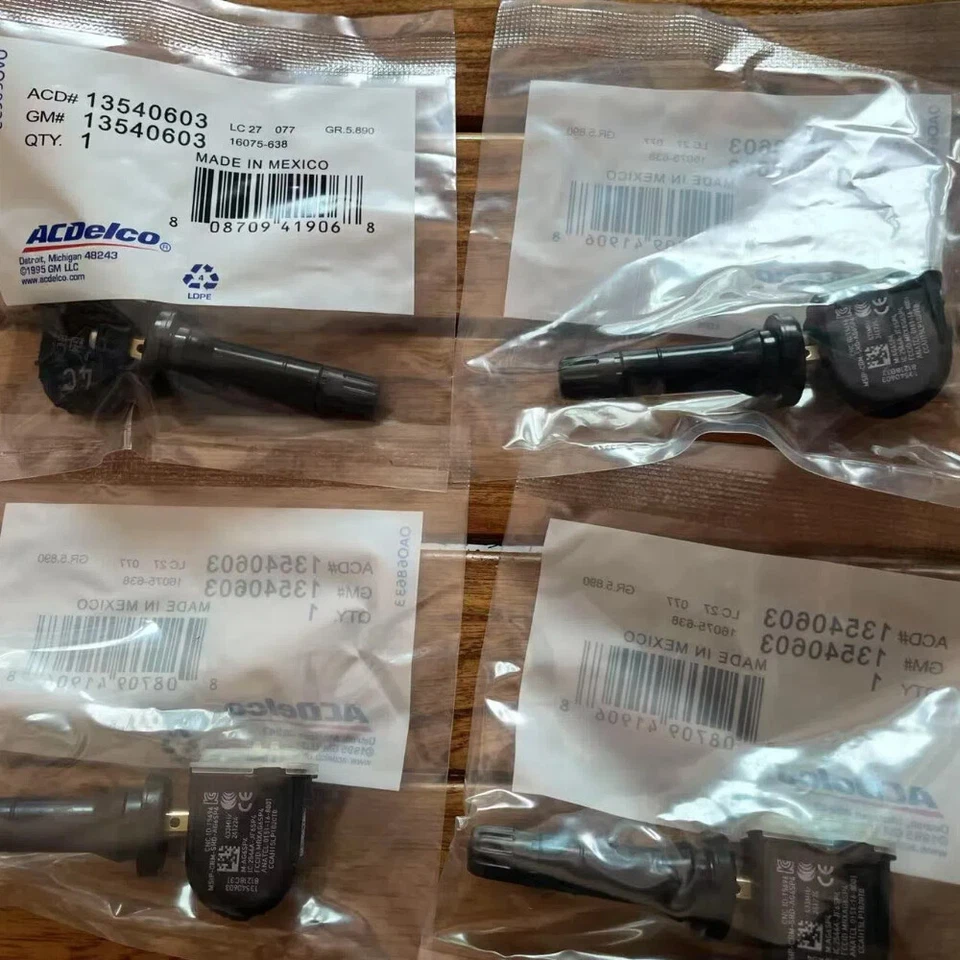 4PCS Genuine OEM TPMS Tire Pressure Sensor 13540603 for GMC Chevy Buick Cadillac Foto 2 de 4