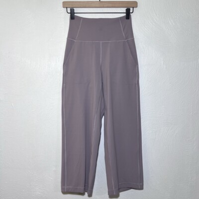 Lululemon Women s Align Wide Leg Crop in Violet Verbena Size 4