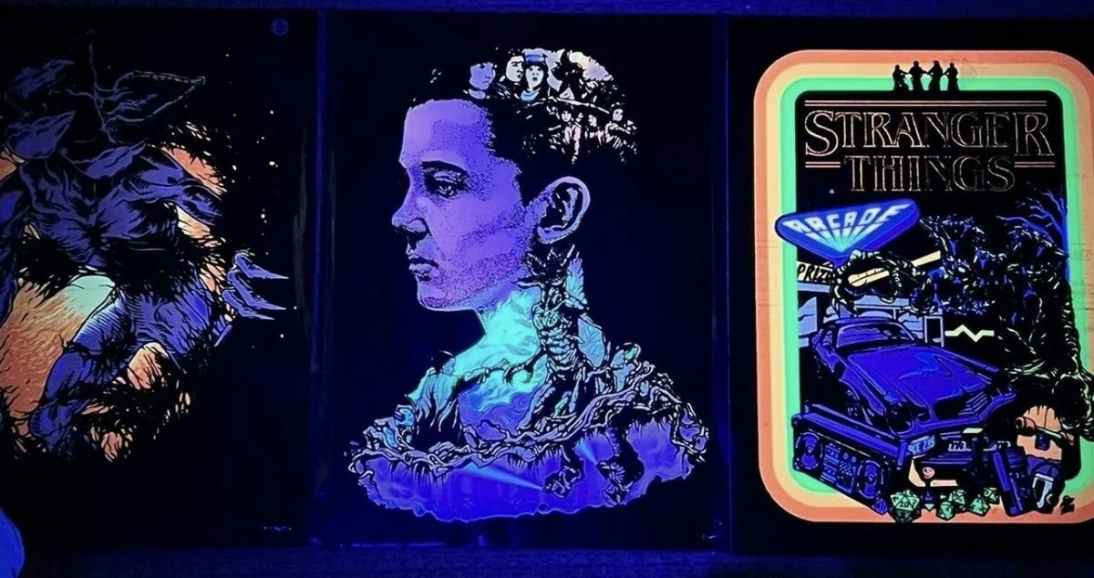 Stranger Things 18x24 Black Light 3 Poster Set ELEVEN DEMOGORGAN