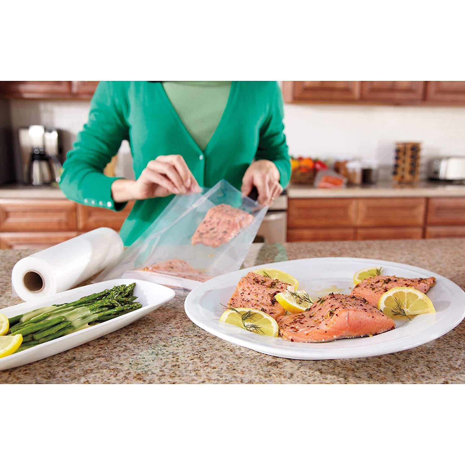 FoodSaver GameSaver 1 Quart Vacuum Seal Bag with BPAFree Multilayer