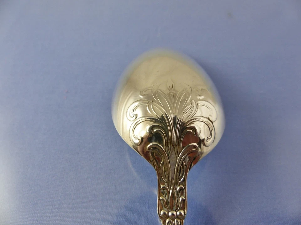 QUEENS 1880 SOPA OVALADA O CUCHARA DE POSTRE DE BIRKS RODEN ESTERLINA  Foto 4 de 4