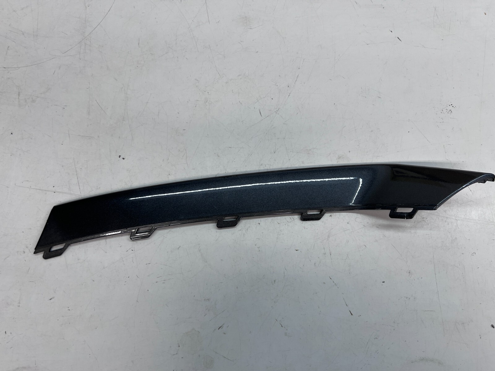 LAMBORGHINI URUS FRONT BUMPER SPOILER TRIM OEM 4ML807099