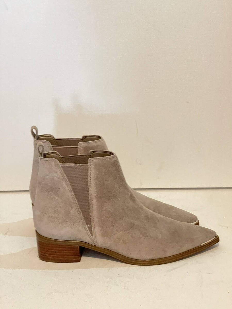 Marc Fisher LTD N7559 Yale Women's Chelsea Boot Ivory Size M