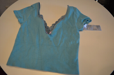 Neues Cropped T-Shirt 36 von Urban Outfitters