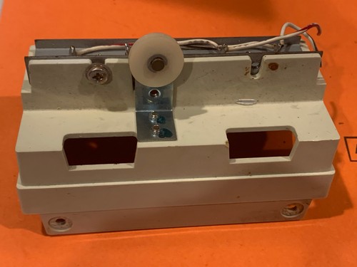 Marantz 2250 Stereo Receiver - Meter Housing + Lamp Sockets