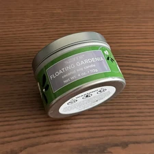Suzanne Organics - Floating Gardenia Coconut Soy Candle, 4 oz/113 g ($24+ Value)