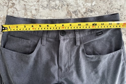 Chino De Golf Travis Mathew Gris – Taille 30W/32L – Léger Et Slim