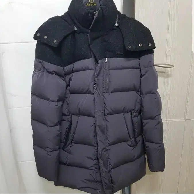 Lacoste Men's Down Puffer Jacket Size 95 thumbnail 3