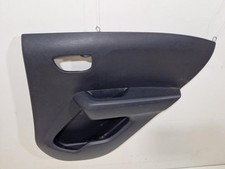 Porte arrière et accessoires Peugeot 108