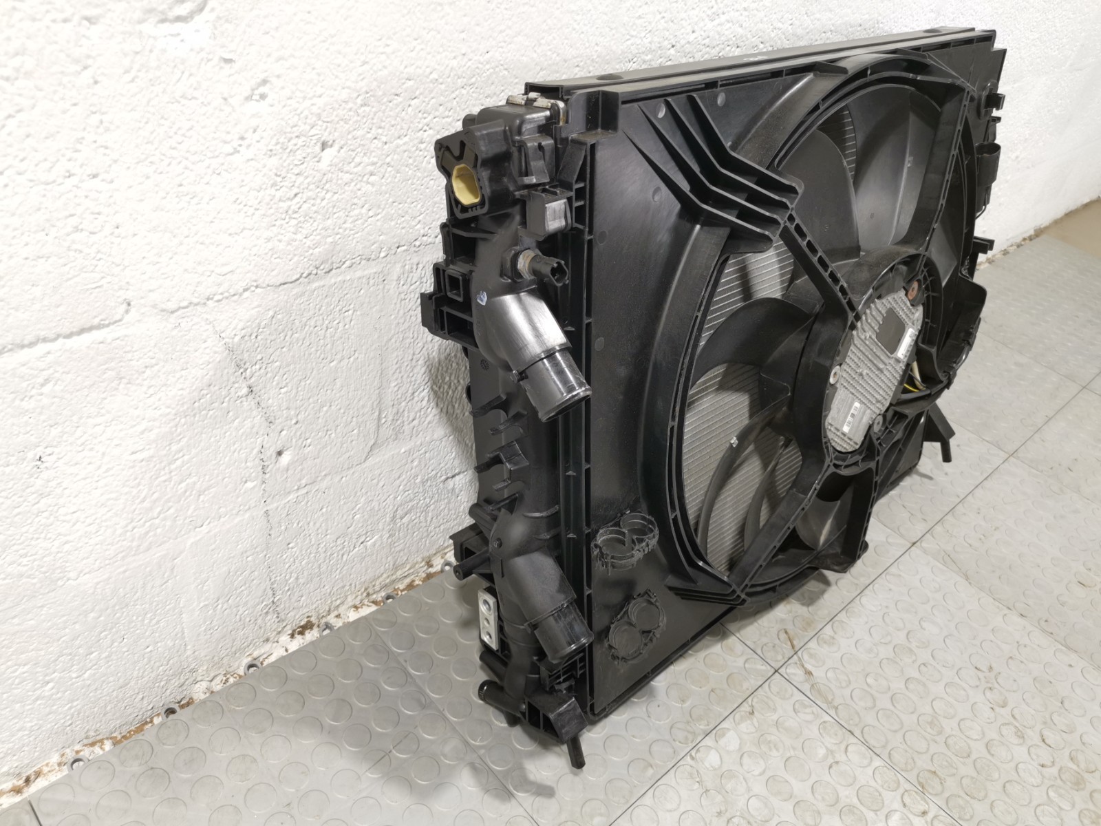 Maserati Ghibli 2018 M156E AWD 3.0 Water Air Condition Cooler Radiator Pack OEM