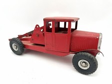 Vintage Tri Ang Pressed Steel Tow Truck Wrecker Red Toy