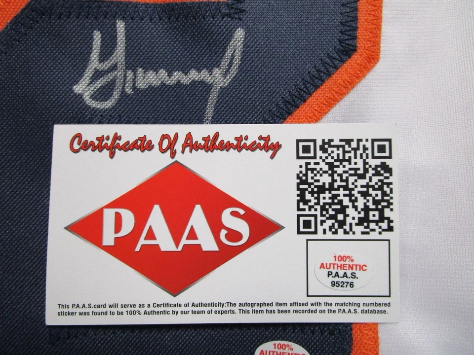 Camiseta firmada por José Altuve #27 de los Astros de Houston — Autenticada con certificado de autenticidad — Autografiada Foto 2 de 2