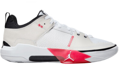 バスケットシューズ バッシュ スニーカー   ジョーダン Jordan Jordan One Take 5 White/Red Nike Jordan One Take 5 Shoes 